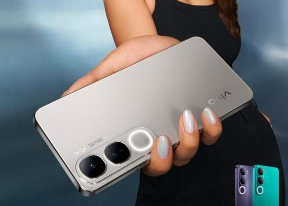 vivo Y300 5G new phone poster released: the lens design is very special