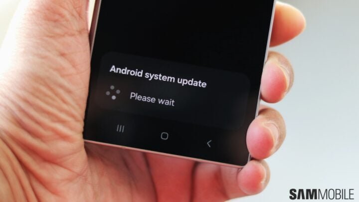 New rumor corroborates seamless update support on Galaxy S25 lineup