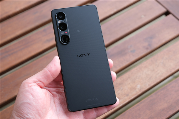 The selling price is over 10,000! Sony Xperia 1 VI Picture Gallery: A full screen without a hole is rare in the industry