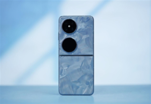 Huawei Pocket 3 has at least two different versions