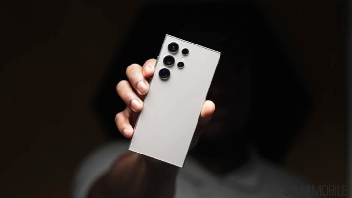 New Galaxy S25 leaked images show a striking similarity with the iPhone