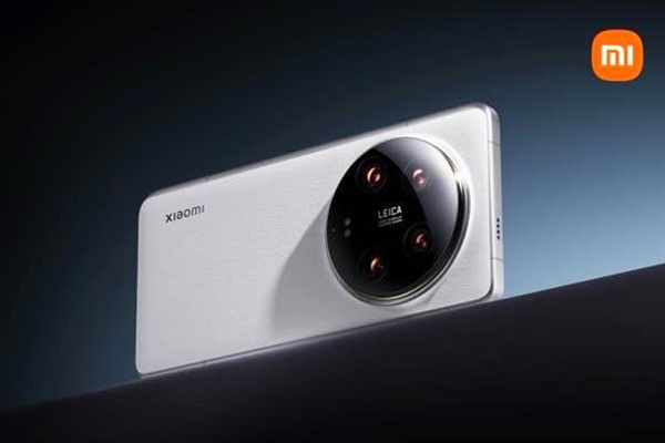 Just waiting for the release! A die-hard Mi fan pre-ordered the Xiaomi 15 Ultra