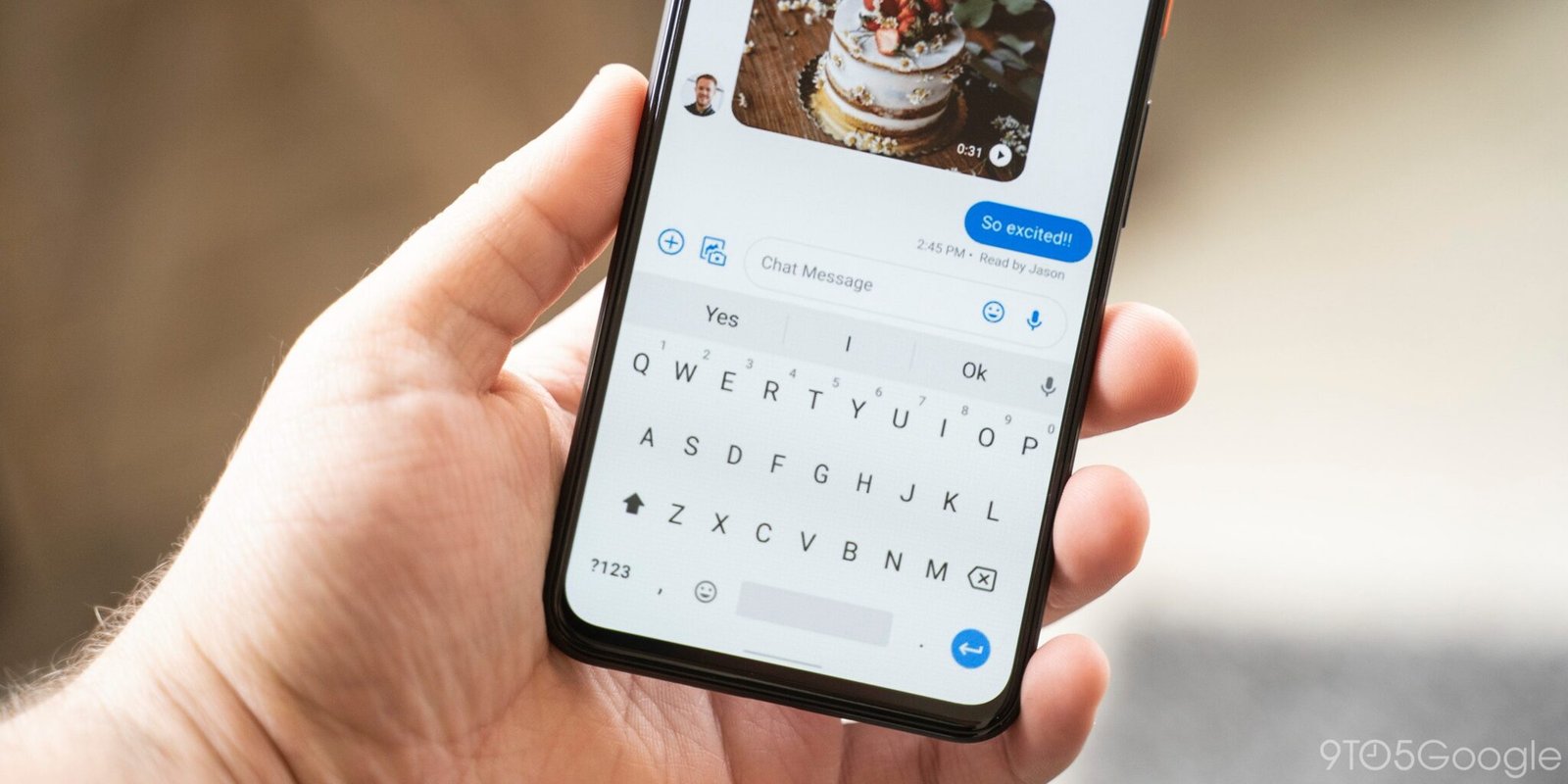 Google Messages now has a revamped text field with a shortcuts bar ...