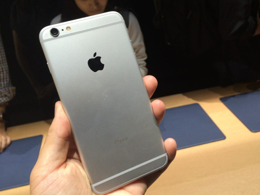 Apple iiPhone 6 Receiving iOS 12.5.4