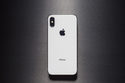 iPhone X